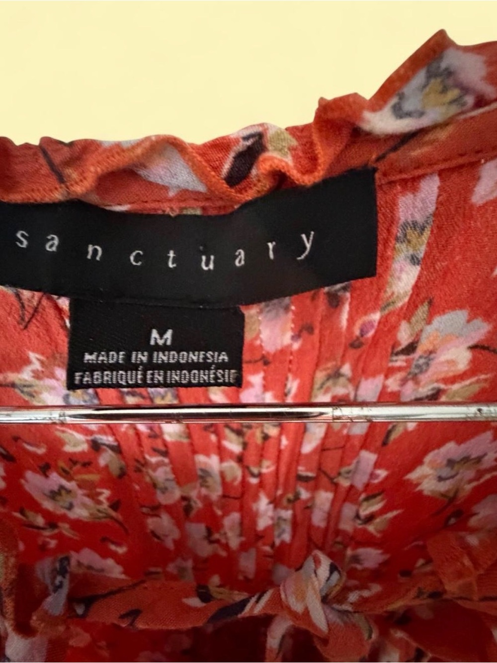 Sanctuary Coral Floral Pleated Sleeveless Top - Picture 4 of 6